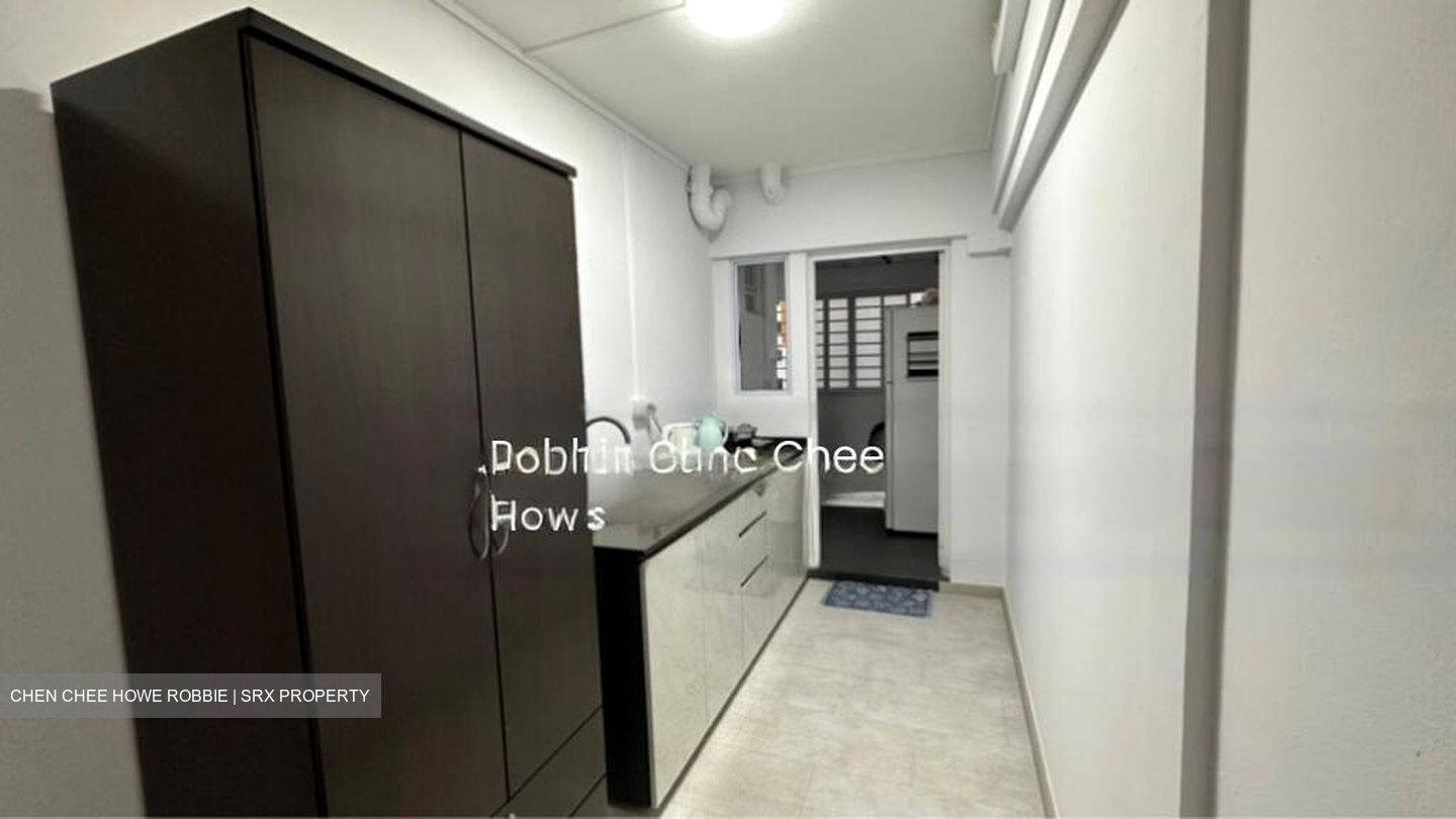 Jurong East Street 21 (Jurong East),  #484710891